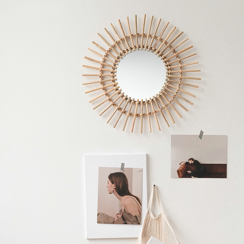 Wiszące lustro z rattanu w sty – Rattan Mirror Round recenzja i cena