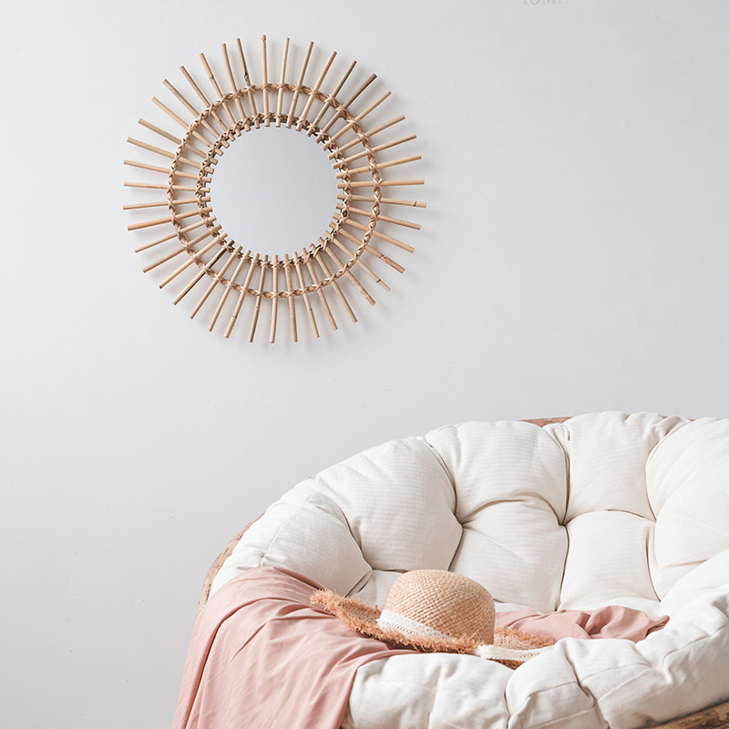 Wiszące lustro z rattanu w sty – Rattan Mirror Round recenzja i cena