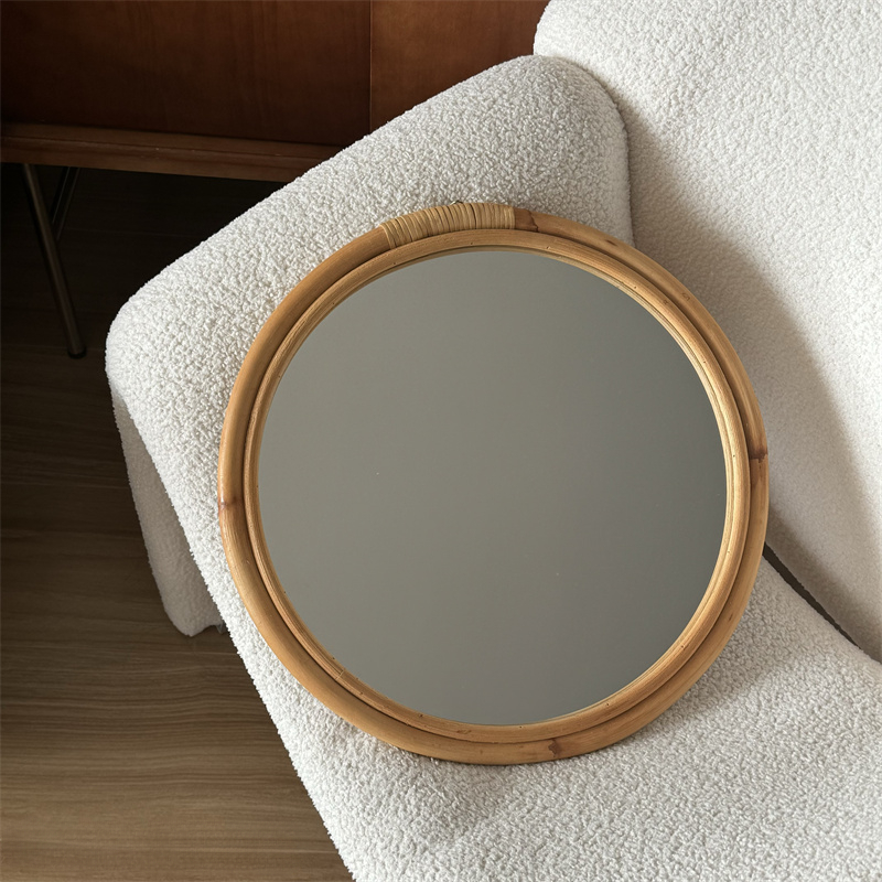 Średniowieczne rattanowe lustr – Rattan Mirror Round recenzja i cena