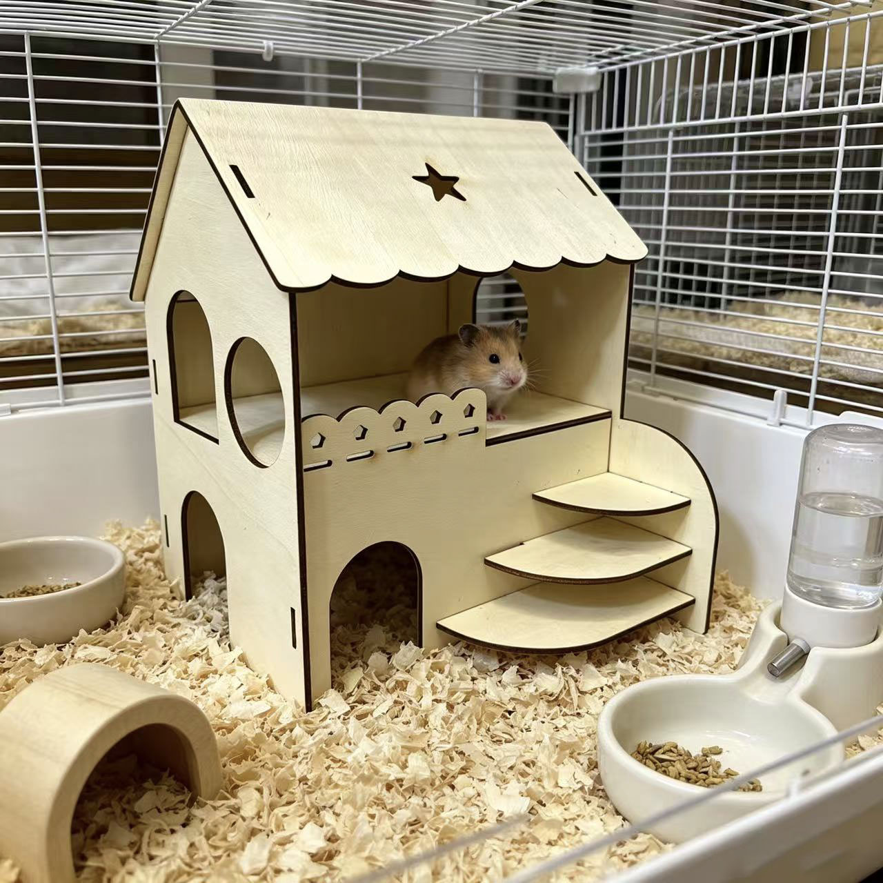 Dwupoziomowy drewniany domek d – Interior Design Gold recenzja i cena