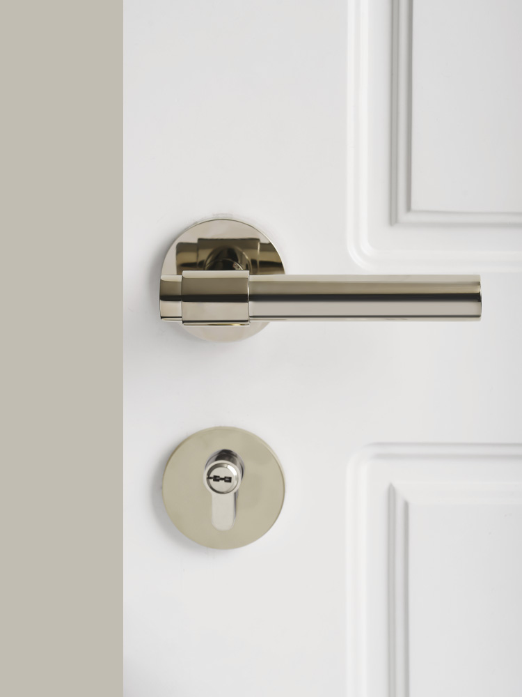 Zamek do drzwi Dooroom z mosią – Interior Design Minimalist recenzja i cena